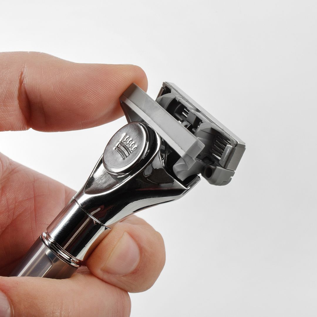 Clamshell Razor Shaving Cremo Tortoiseshell Razor | Barber Quality Shave at Home